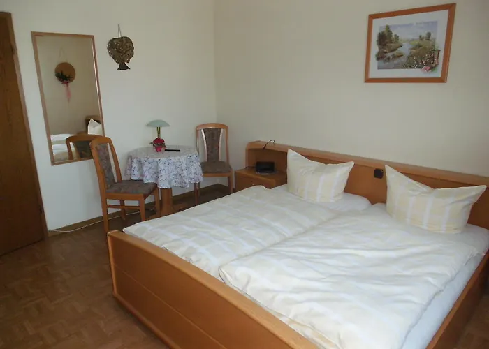 招待所 奥斯特恩托尔酒店 梅德巴赫